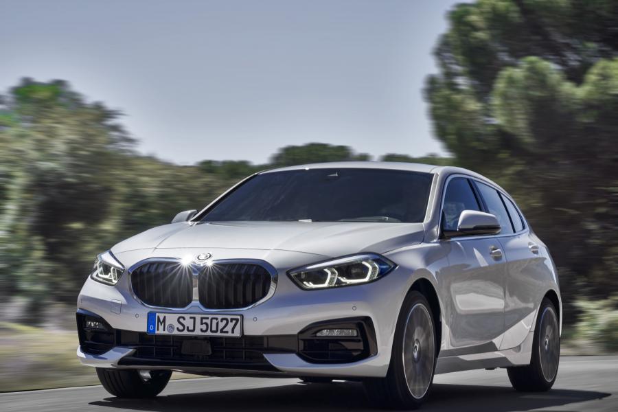  BMW 118i Sportline (F40) 2019 года  (WW) (фото 2 из 81)